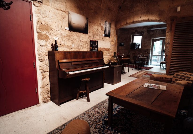 Sous L'Arche