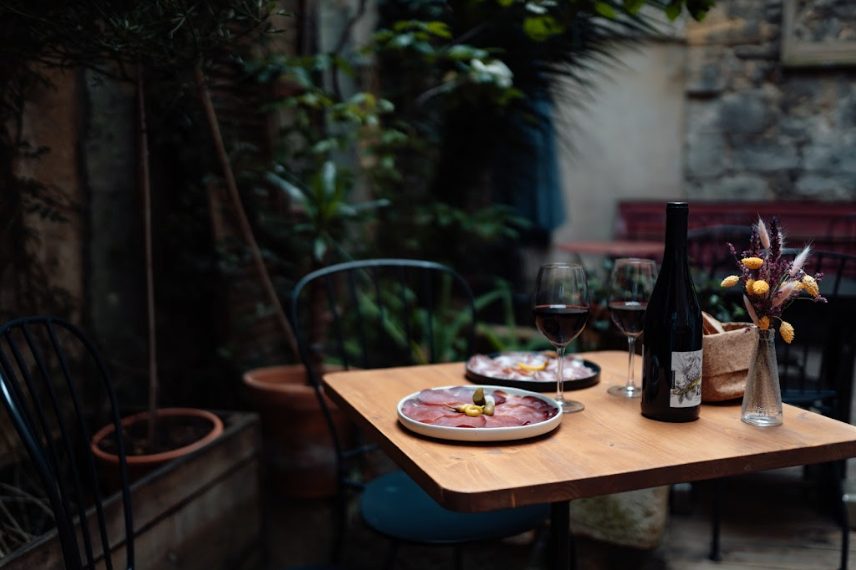 Le patio (en extérieur)